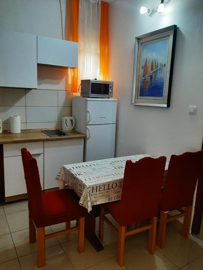 Guest House Renata Zadar Eksteriør billede