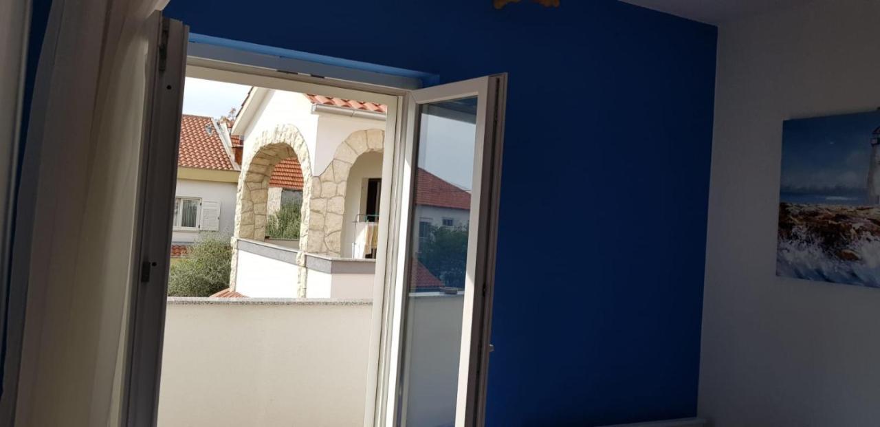 Guest House Renata Zadar Eksteriør billede