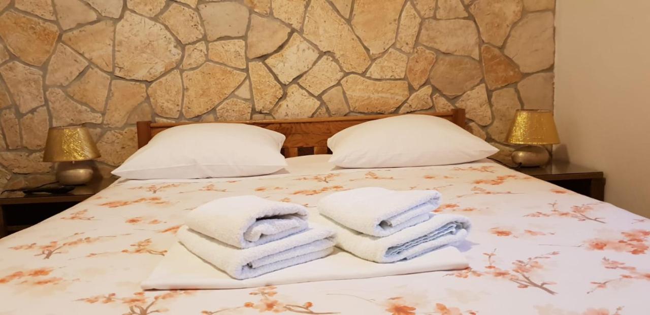 Guest House Renata Zadar Eksteriør billede